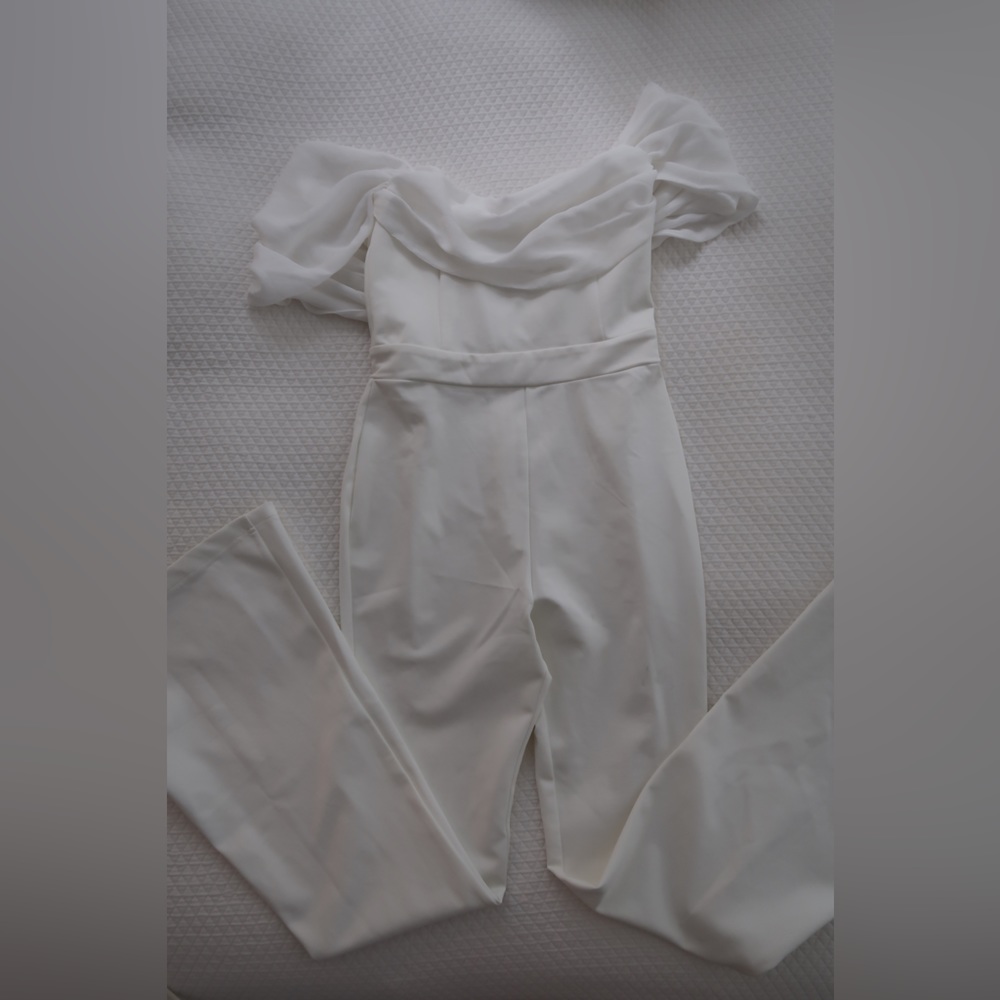 Bridal bundle 2 pieces! One off the shoulder jumpsuit and one dress. Size S/US 4